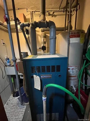 $1,069,000 | 71-22 Calamus Avenue | Maspeth