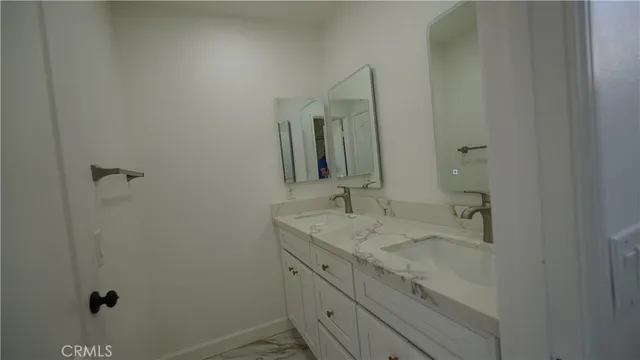 $4,300 | 27 Windward Way, Buena Park, CA 90621