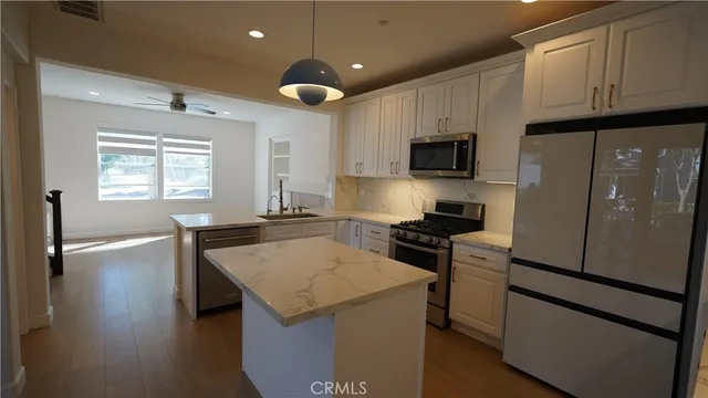 $4,300 | 27 Windward Way, Buena Park, CA 90621