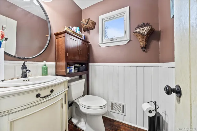 $999,000 | 18 Oxford Court, Hillcrest, NY 10977