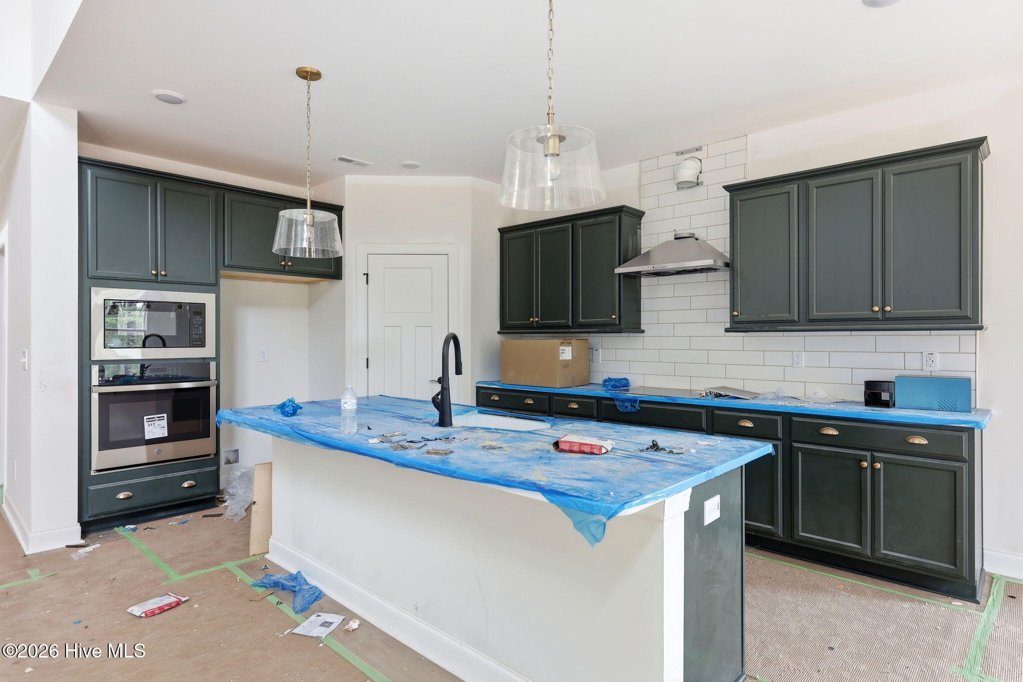 145 Vista Ridge Trail Sanford, NC 27332 - Photo 9 of 13 Superior Homes of the Sandhills - KENWOOD Floor Plan