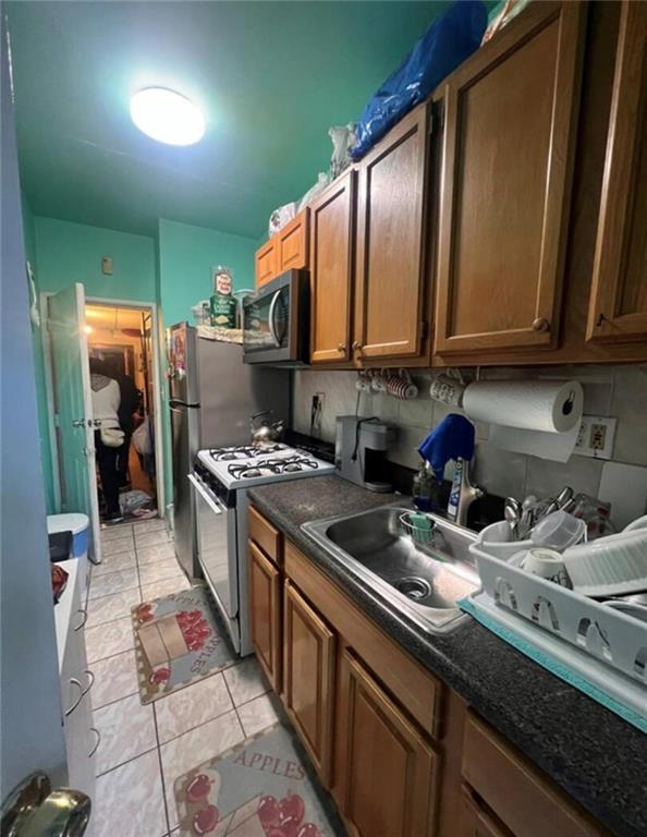 102-08 101st Avenue Queens, NY 11416 - Photo 8 of 10