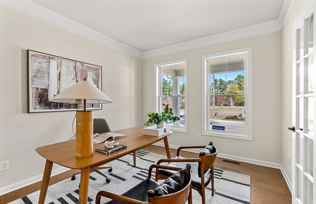 21 Sandtrap Circle, Unit 10 Walpole, MA 02081 - Photo 9 of 15