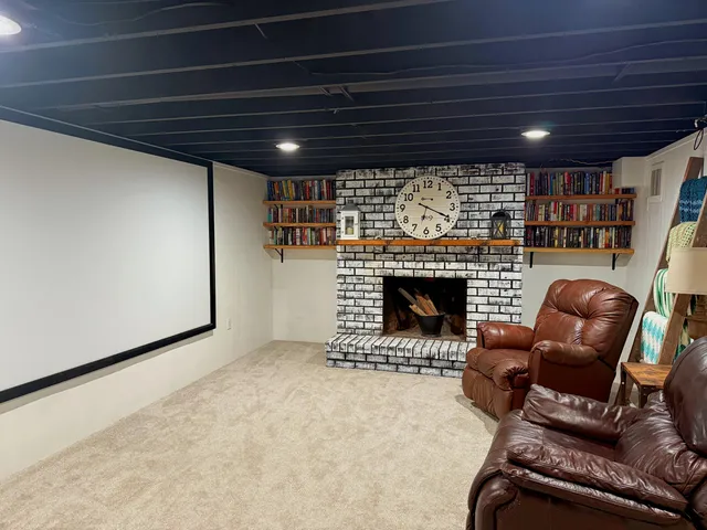 $385,000 | 7452 Melody Lane, Jenison, MI 49428