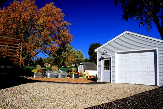 $385,000 | 7452 Melody Lane, Jenison, MI 49428