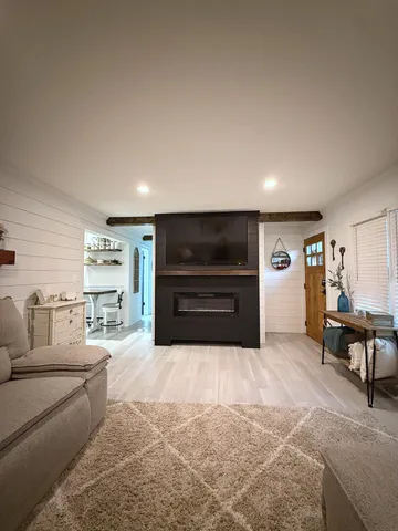 $385,000 | 7452 Melody Lane, Jenison, MI 49428