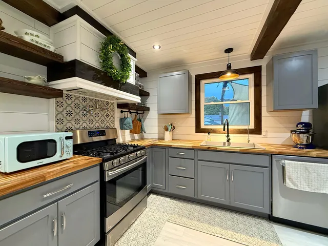 $385,000 | 7452 Melody Lane, Jenison, MI 49428