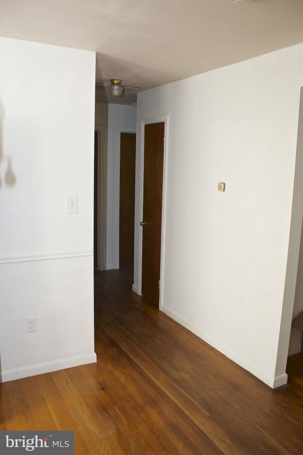 16004 Kerr Road Laurel, MD 20707 - Photo 9 of 23 Interior (General)