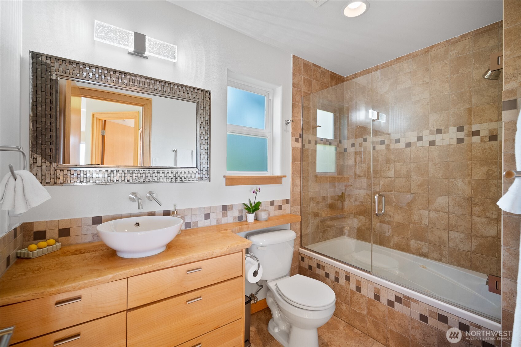 106 North State Street Bellingham, WA 98225 - Photo 34 of 40