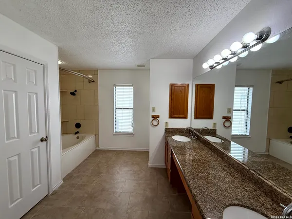 $2,150 | 7734 Oakhill Park Drive, San Antonio, TX 78249