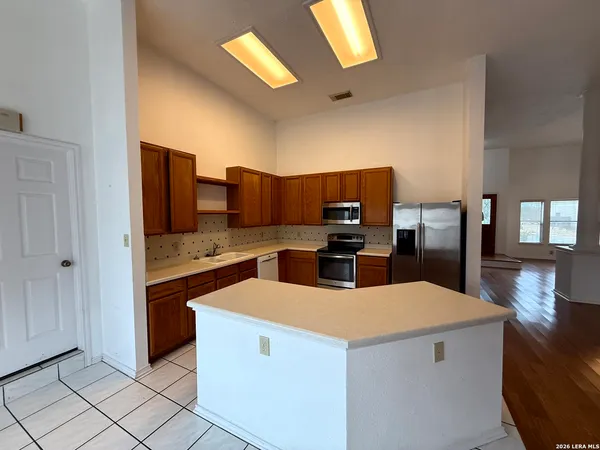 $2,150 | 7734 Oakhill Park Drive, San Antonio, TX 78249