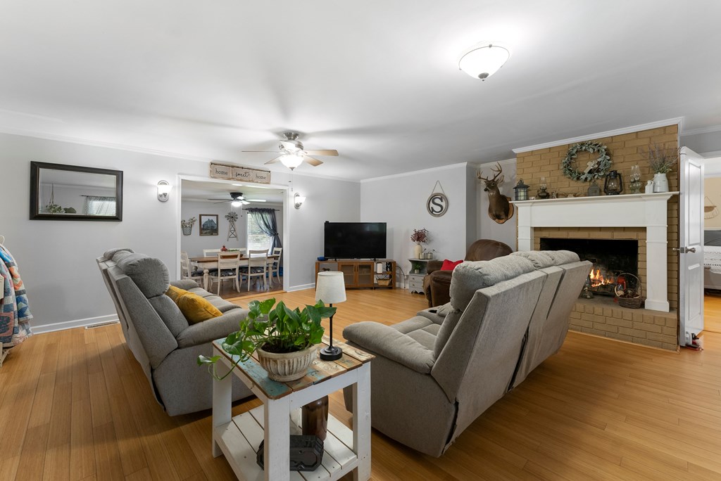 1246 Roland Hayes Parkway Southwest Calhoun, GA 30701 - Photo 12 of 44 Gallery Image 12