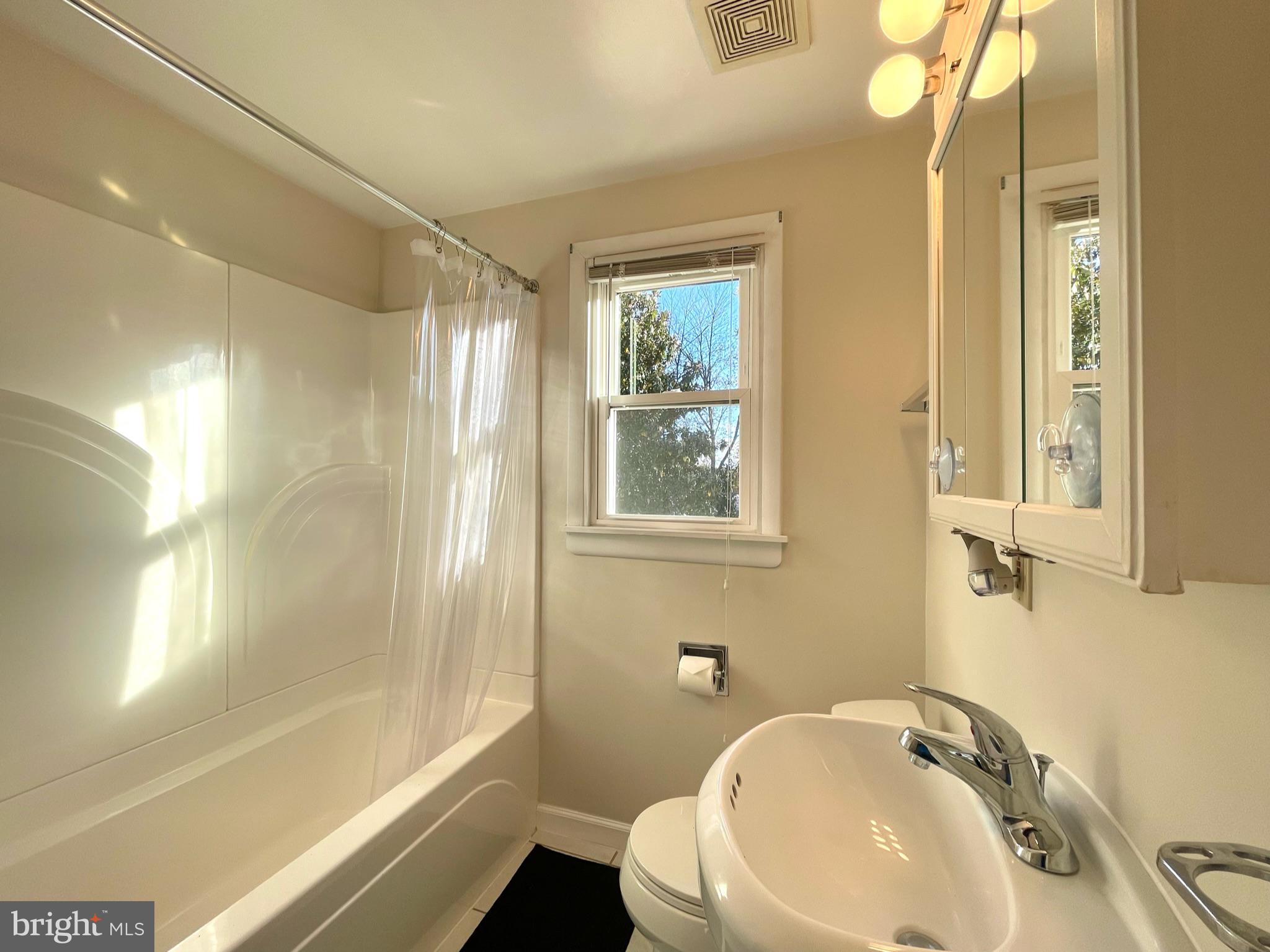 7935 33rd Street Rosedale, MD 21237 - Photo 20 of 32