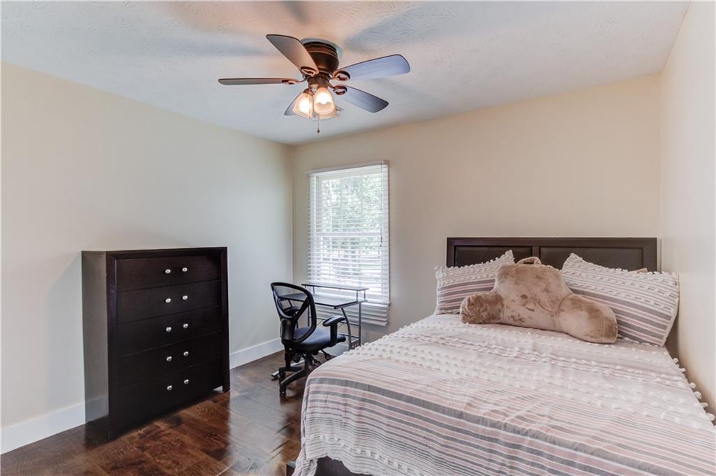 355 Brand Road Southwest Loganville, GA 30052 - Photo 32 of 51