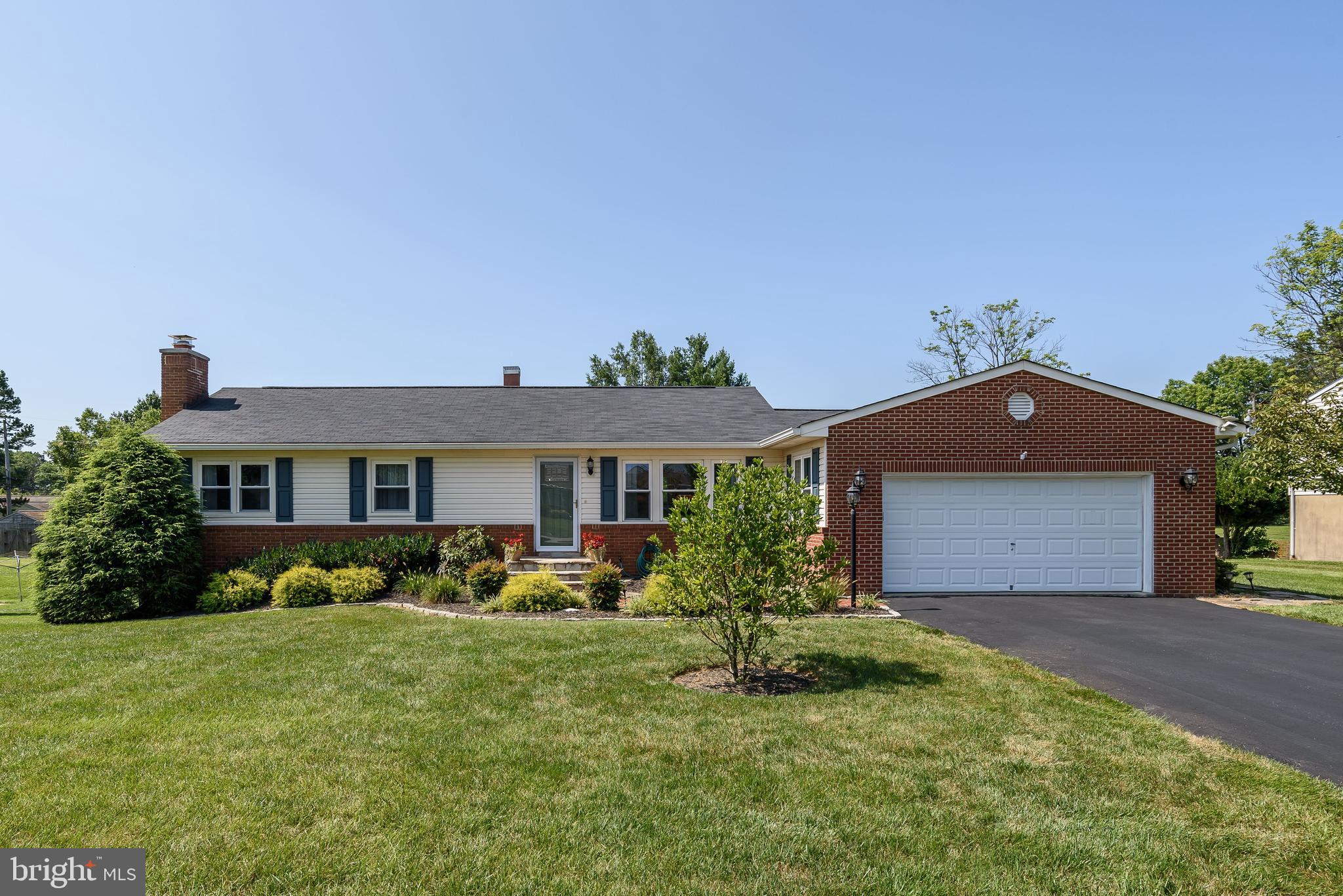 4588 Roundhill Road Ellicott City, MD 21043 - Photo 1 of 1 Front View