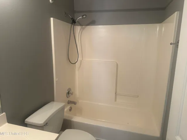 $1,850 | 10860 Ridgefield Drive, Olive Branch, MS 38654