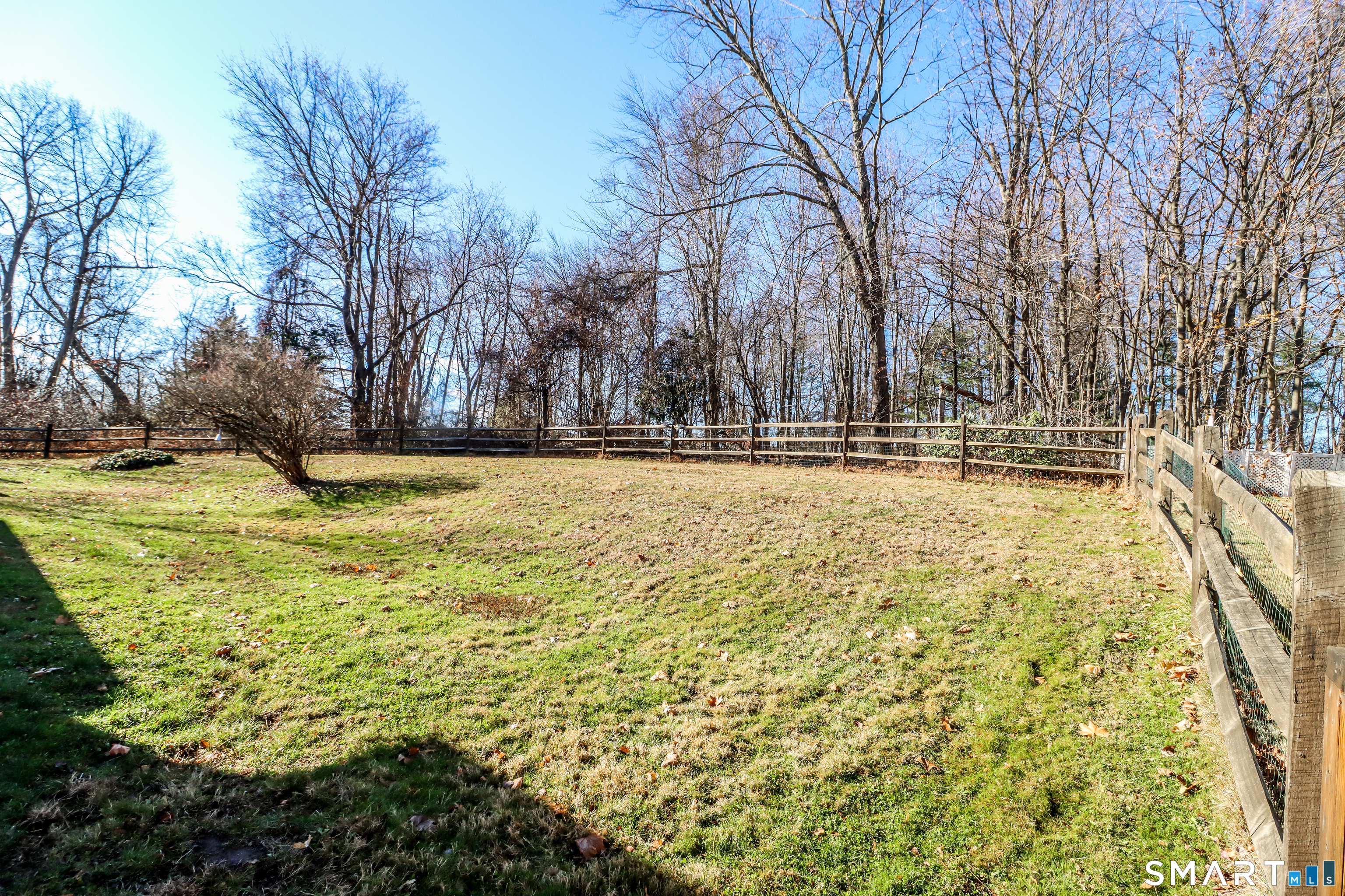 6 Palmer Road Danbury, CT 06811 - Photo 2 of 39