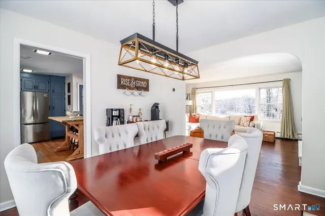 $615,000 | 6 Palmer Road, Danbury, CT 06811