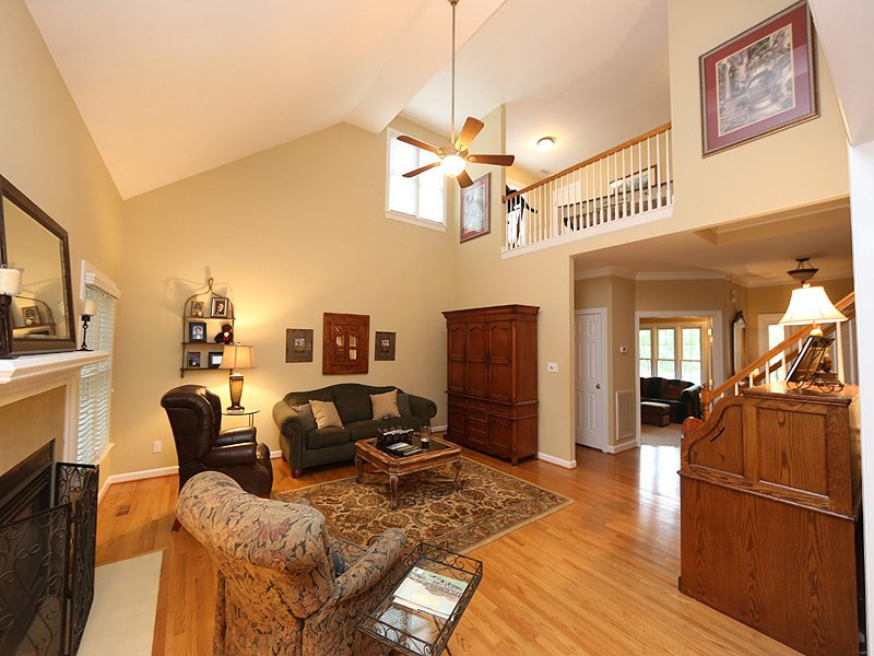 2944 Tillinghast Trail Raleigh, NC 27613 - Photo 3 of 17 Family Room