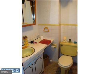 3302 Red Lion Road Philadelphia, PA 19114 - Photo 7 of 10 Bathroom