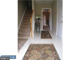 11 Weatherly Road Delran, NJ 08075 - Photo 2 of 12 Gallery Image 2