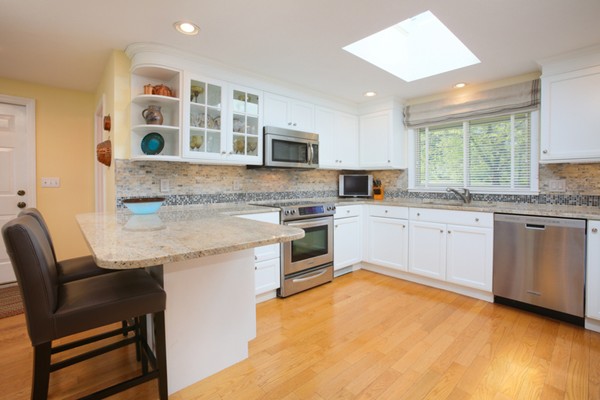 17 Bayfield Road Wayland, MA 01778 - Photo 7 of 12