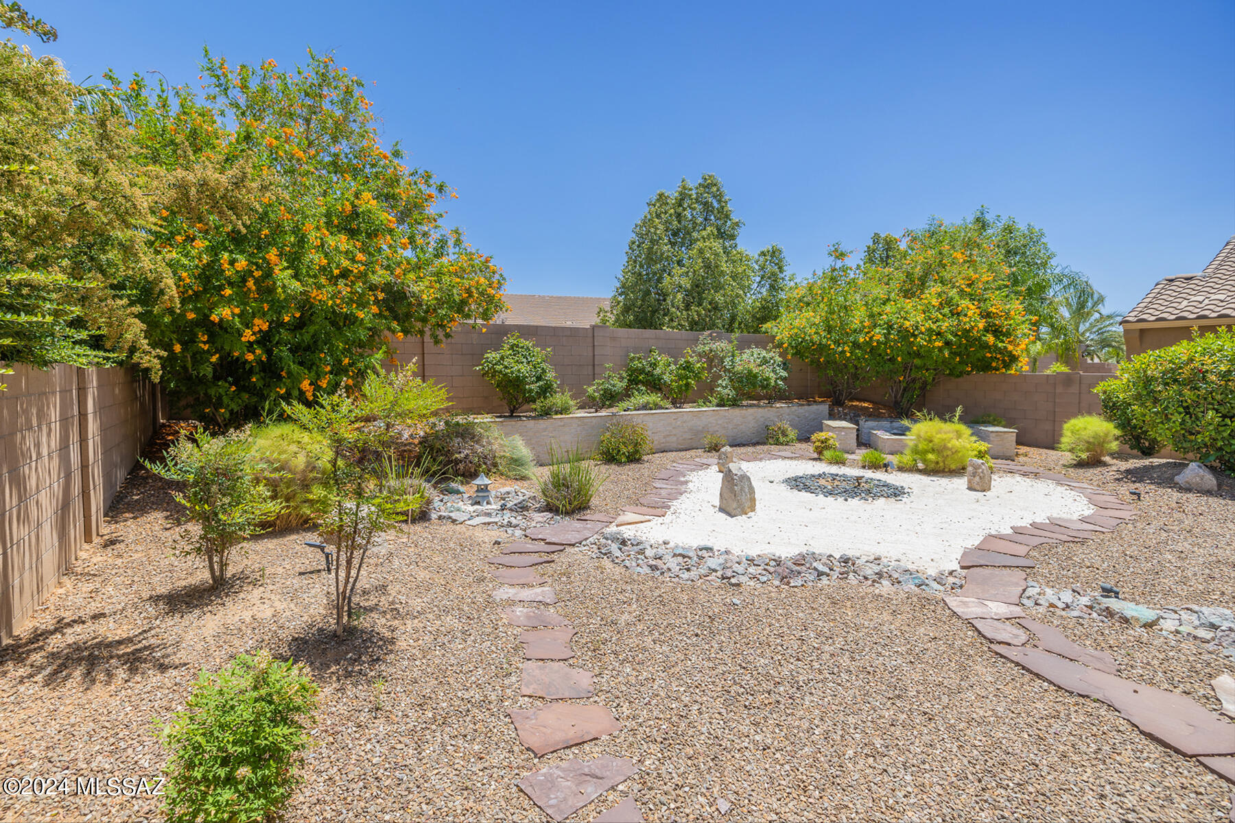 8526 North Gaetano Loop Tucson, AZ 85742 - Photo 44 of 49