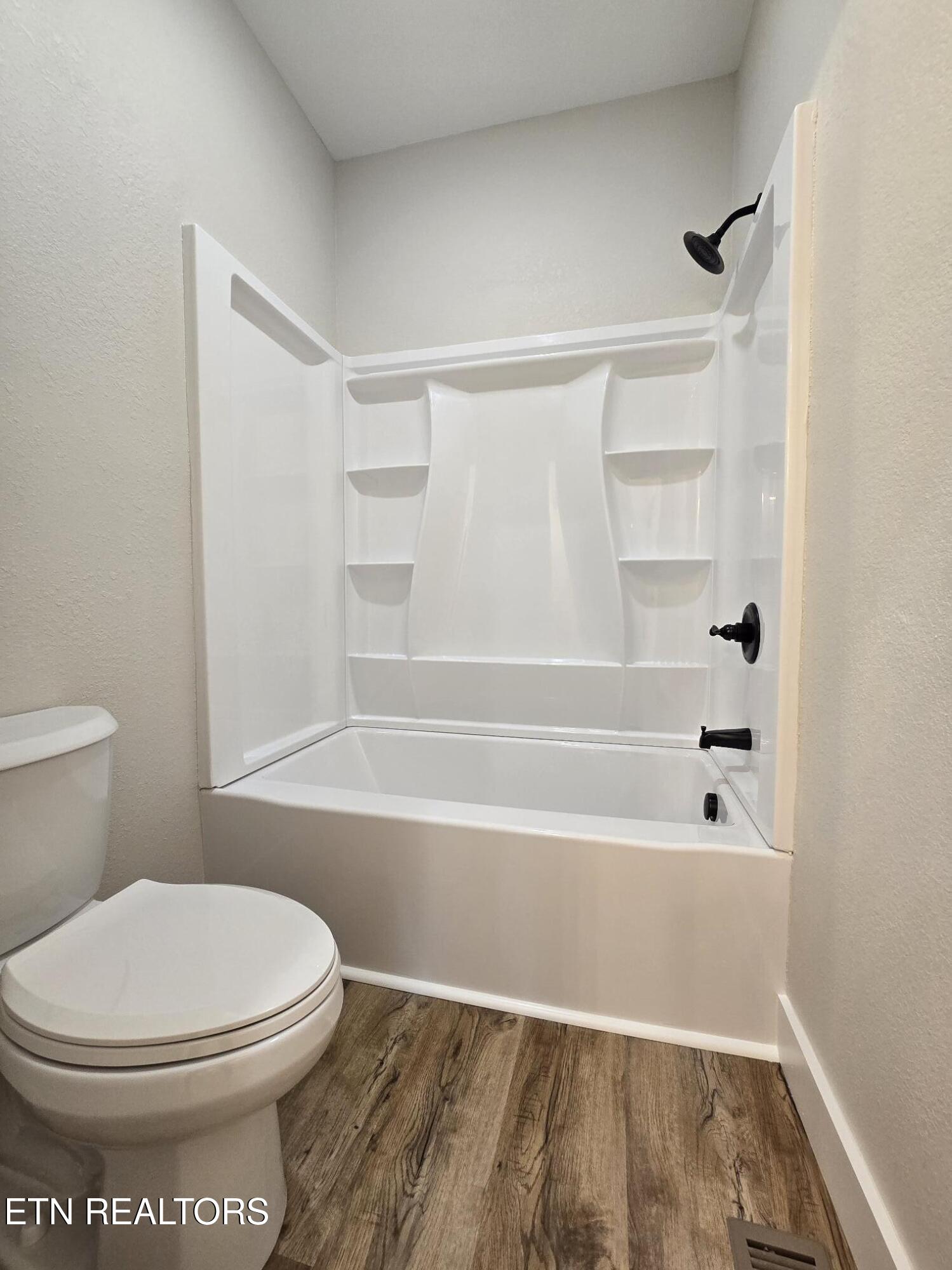 908 Evelyn Private Road Huntsville, TN 37756 - Photo 37 of 51 20260325_170922