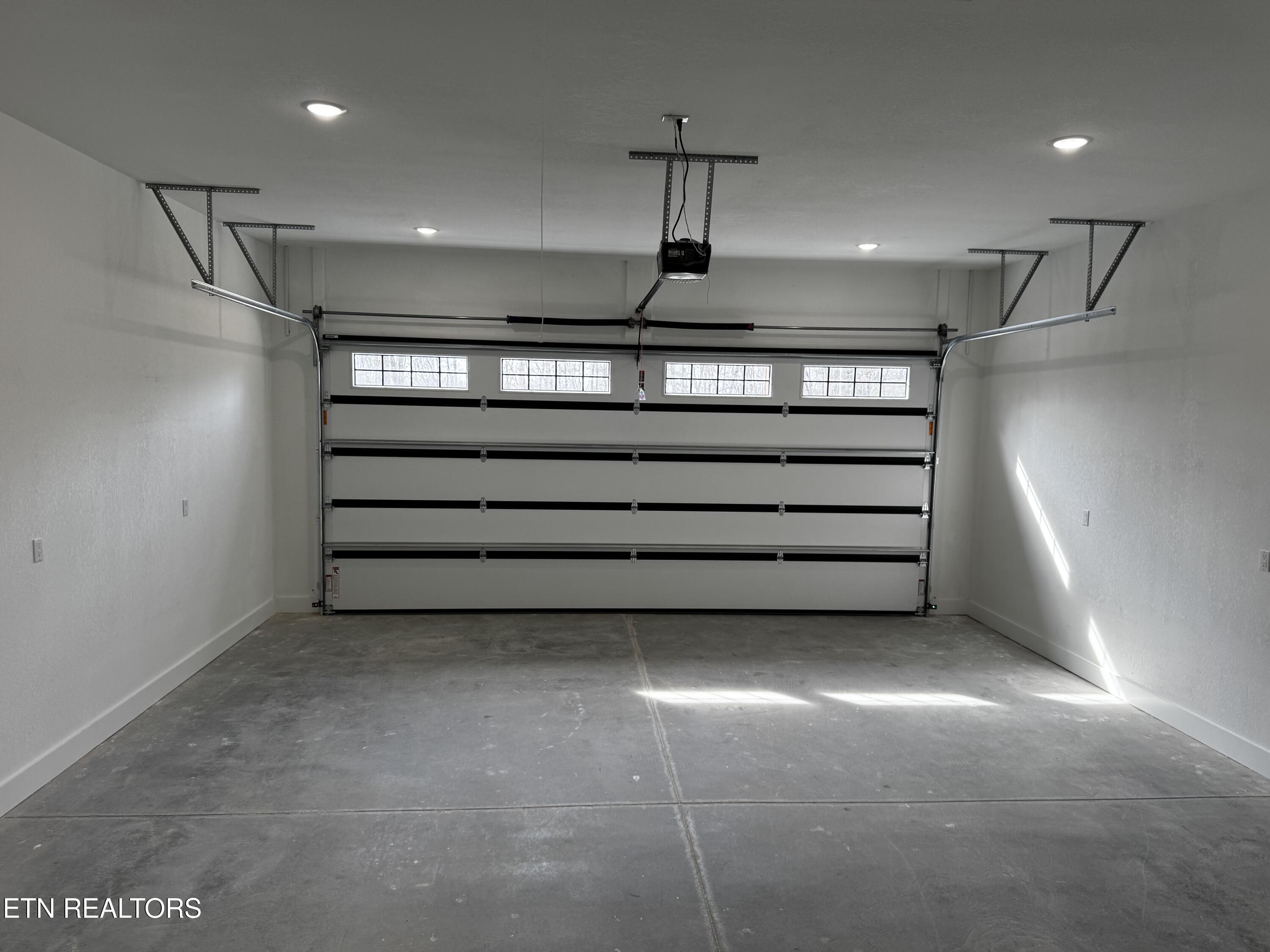 908 Evelyn Private Road Huntsville, TN 37756 - Photo 44 of 51 IMG_3133