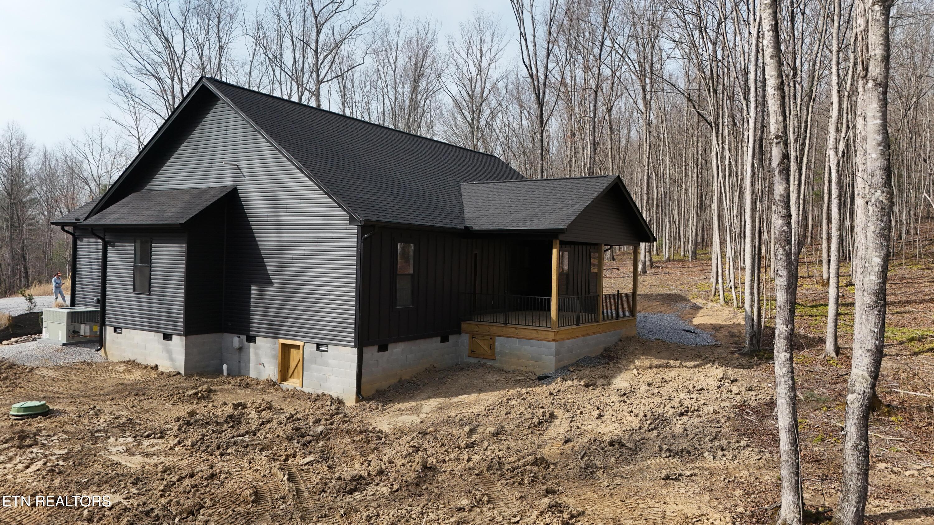 908 Evelyn Private Road Huntsville, TN 37756 - Photo 49 of 51 a