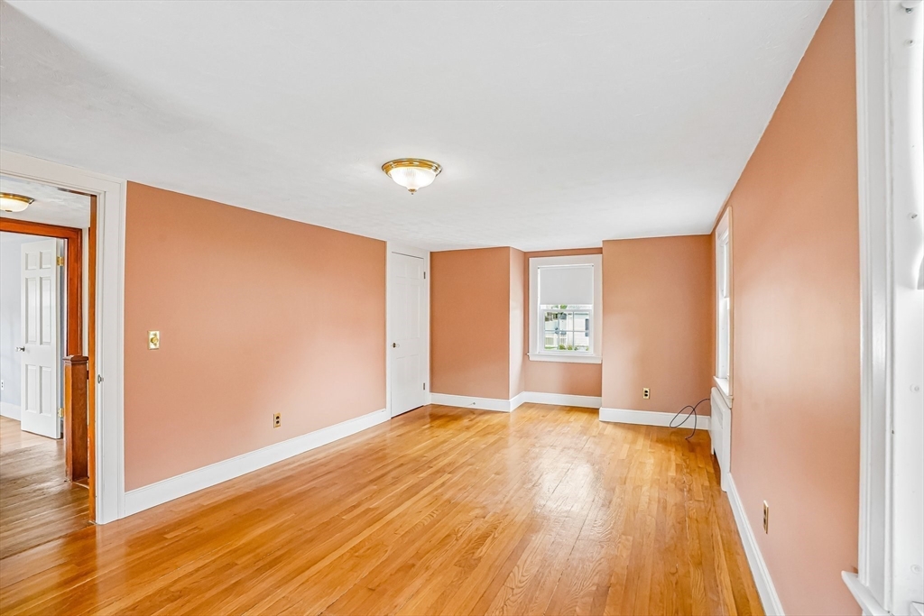 12 Puritan Road Danvers, MA 01923 - Photo 18 of 34