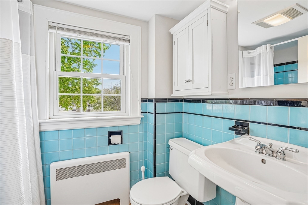 12 Puritan Road Danvers, MA 01923 - Photo 19 of 34