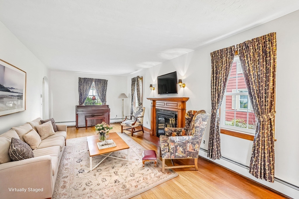 12 Puritan Road Danvers, MA 01923 - Photo 6 of 34