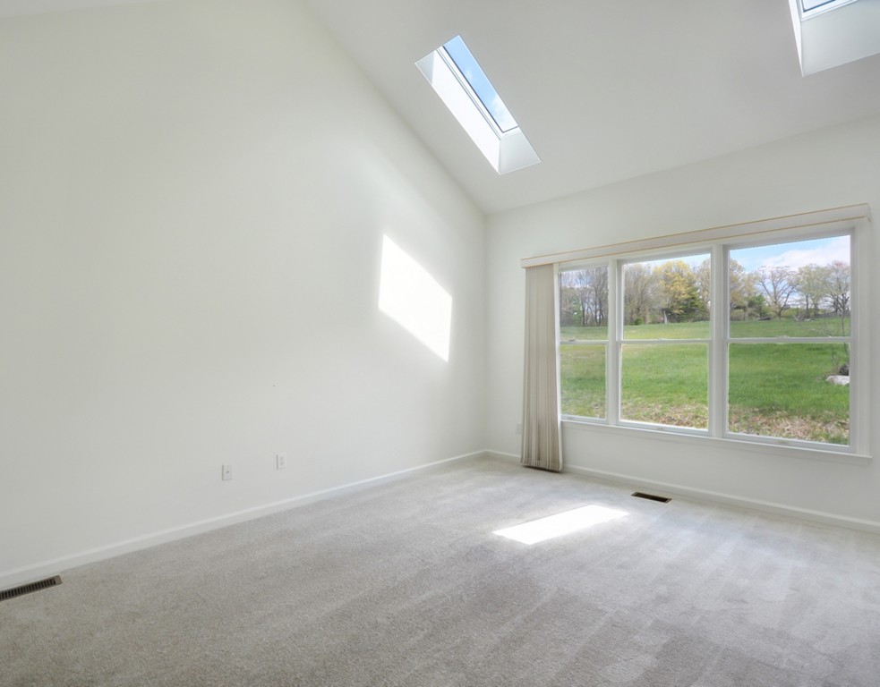 8 Stearns Road, Unit 8 Bedford, MA 01730 - Photo 13 of 30 Gallery Image 13