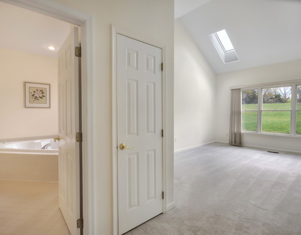 8 Stearns Road, Unit 8 Bedford, MA 01730 - Photo 14 of 30 Gallery Image 14