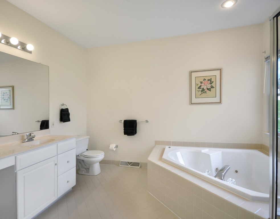 8 Stearns Road, Unit 8 Bedford, MA 01730 - Photo 15 of 30 Gallery Image 15