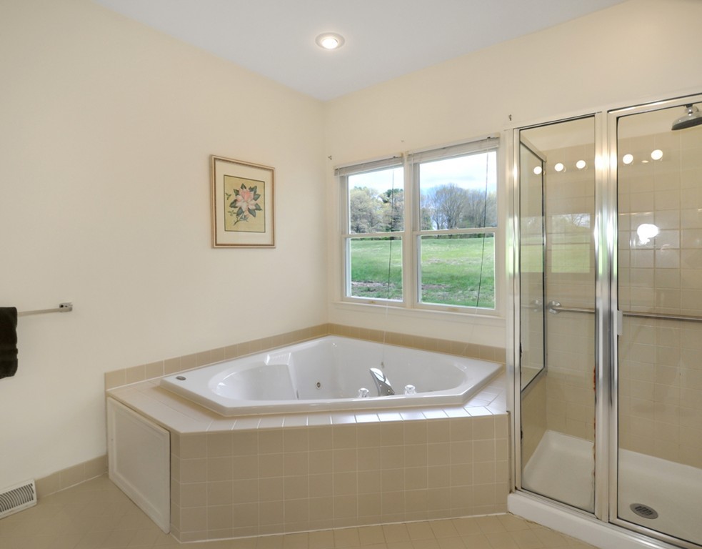 8 Stearns Road, Unit 8 Bedford, MA 01730 - Photo 16 of 30 Gallery Image 16