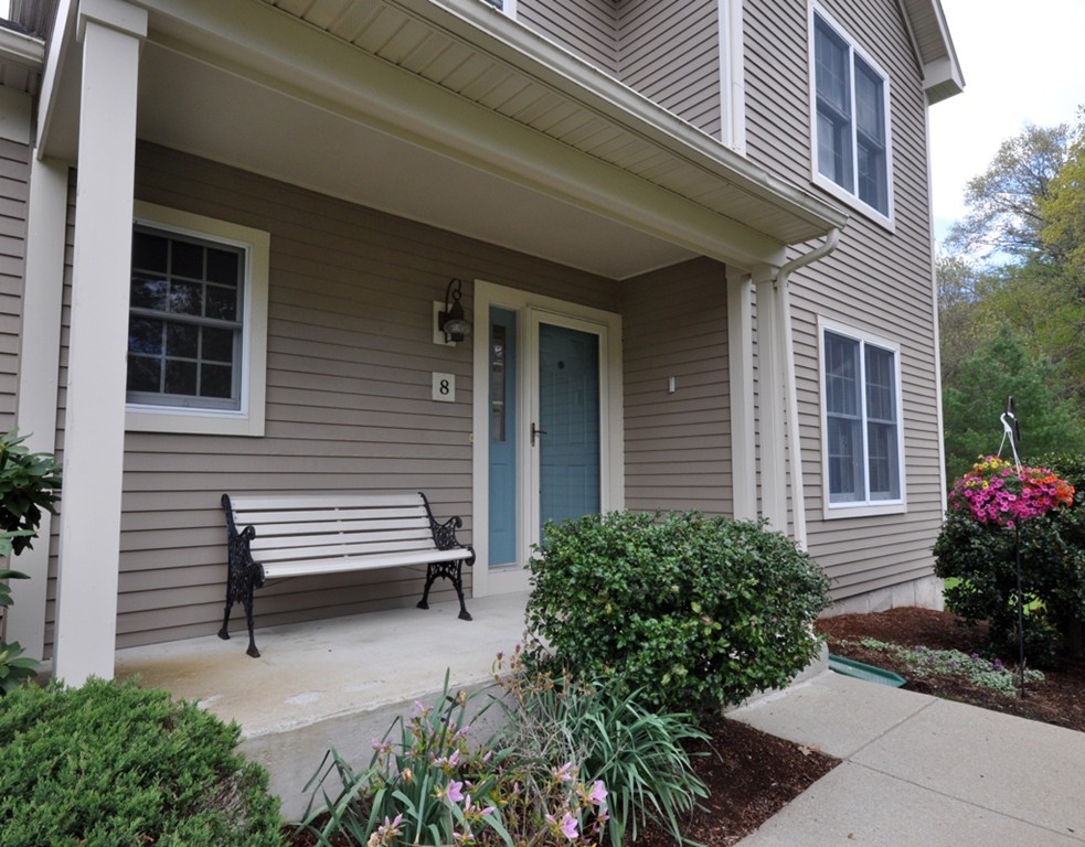 8 Stearns Road, Unit 8 Bedford, MA 01730 - Photo 2 of 30 Gallery Image 2