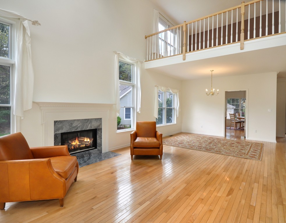 8 Stearns Road, Unit 8 Bedford, MA 01730 - Photo 3 of 30 Gallery Image 3