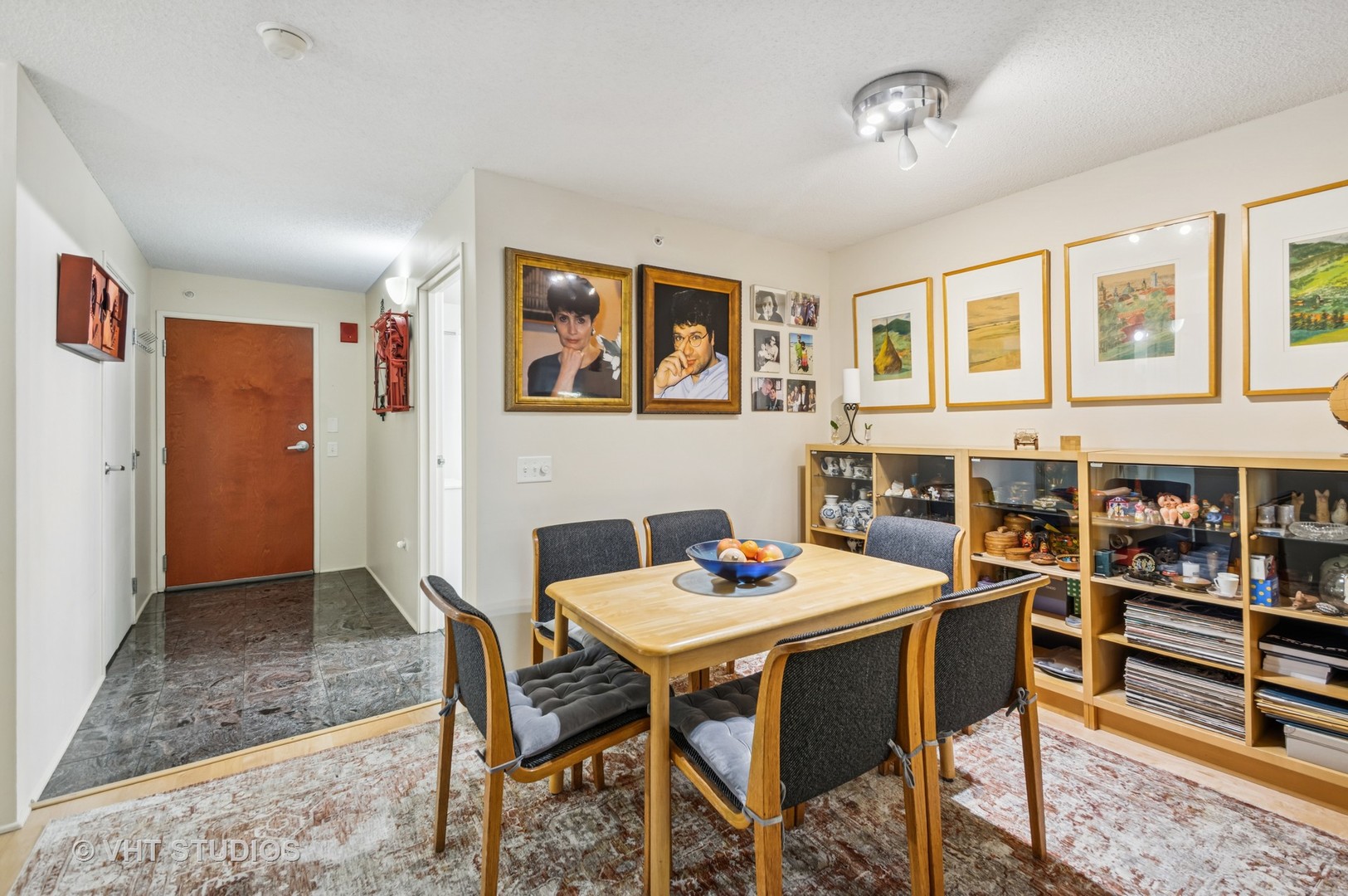 800 Elgin Road, Unit 1019 Evanston, IL 60201 - Photo 4 of 17