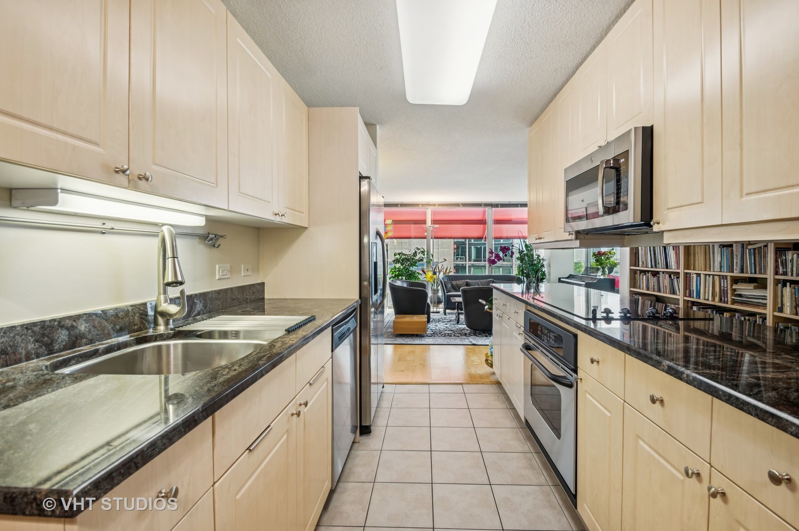 800 Elgin Road, Unit 1019 Evanston, IL 60201 - Photo 5 of 17