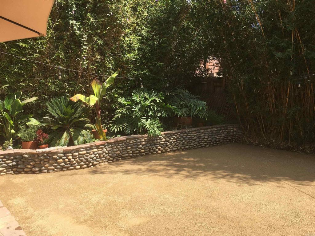 251 East Glaucus Street Encinitas, CA 92024 - Photo 13 of 28