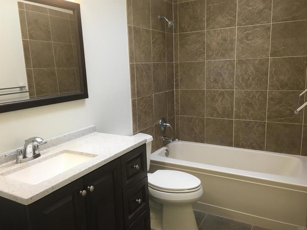 251 East Glaucus Street Encinitas, CA 92024 - Photo 16 of 28