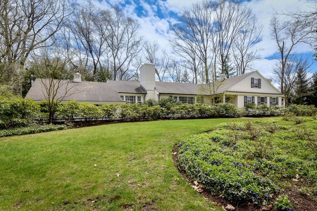 56 Monadnock Road Wellesley, MA 02481 - Photo 1 of 29
