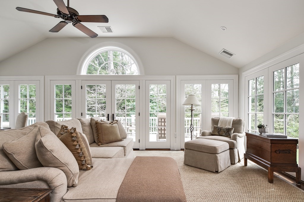 56 Monadnock Road Wellesley, MA 02481 - Photo 12 of 29