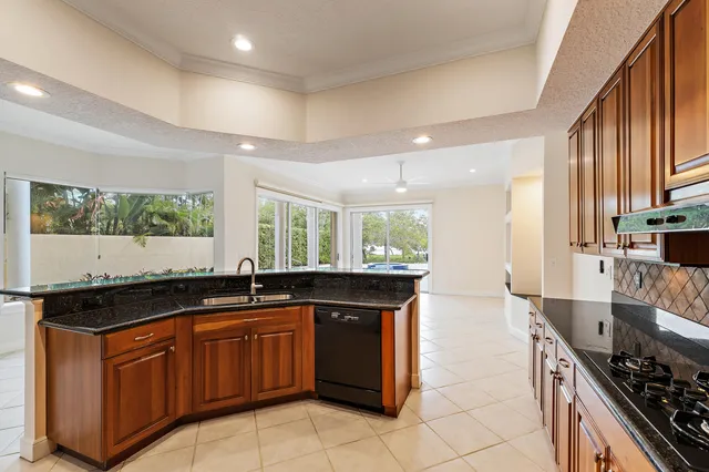 $19,000 | 111 Fishermans Way, Jupiter, FL 33477