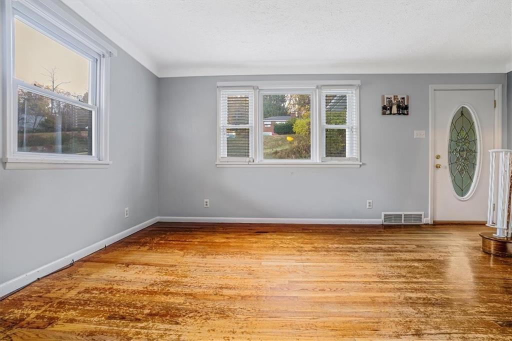 1202 State Road Monessen, PA 15062 - Photo 3 of 26 Gallery Image 3