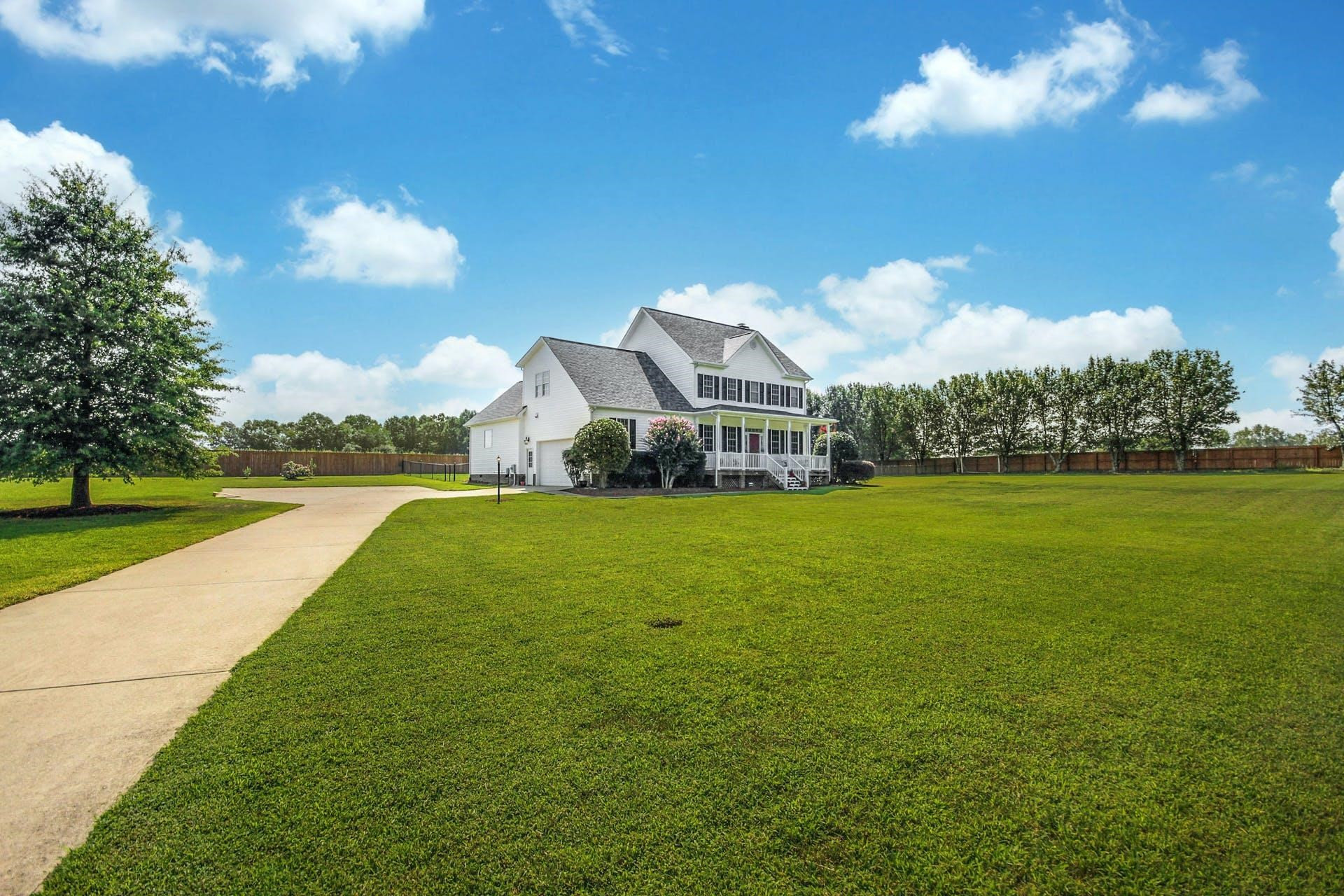 504 Averette Road Rolesville, NC 27571 - Photo 2 of 30 Huuuuuge front yard