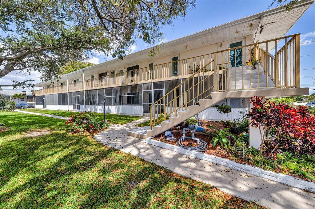 11 Southwest 4th Avenue, Unit 11 Boca Raton, FL 33432 - Photo 34 of 39