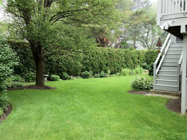 23 Hawthorn Road Marblehead, MA 01945 - Photo 3 of 8